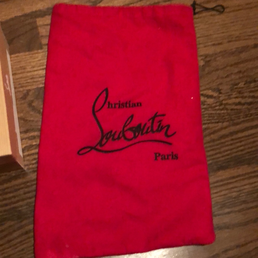 Christian Louboutin Very Prive red bottoms heels - Picture 8 of 8